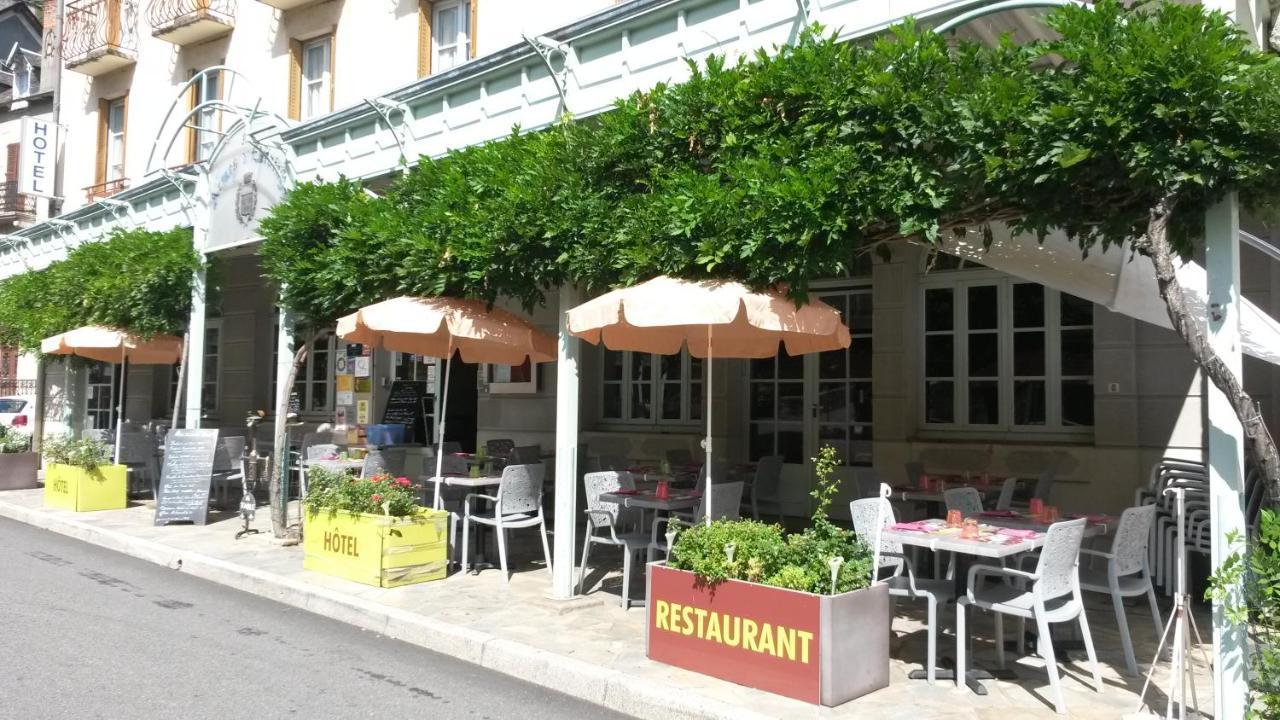 Hotel Restaurant Aux Armes D'Estaing - Kb Hotel Group Exteriör bild
